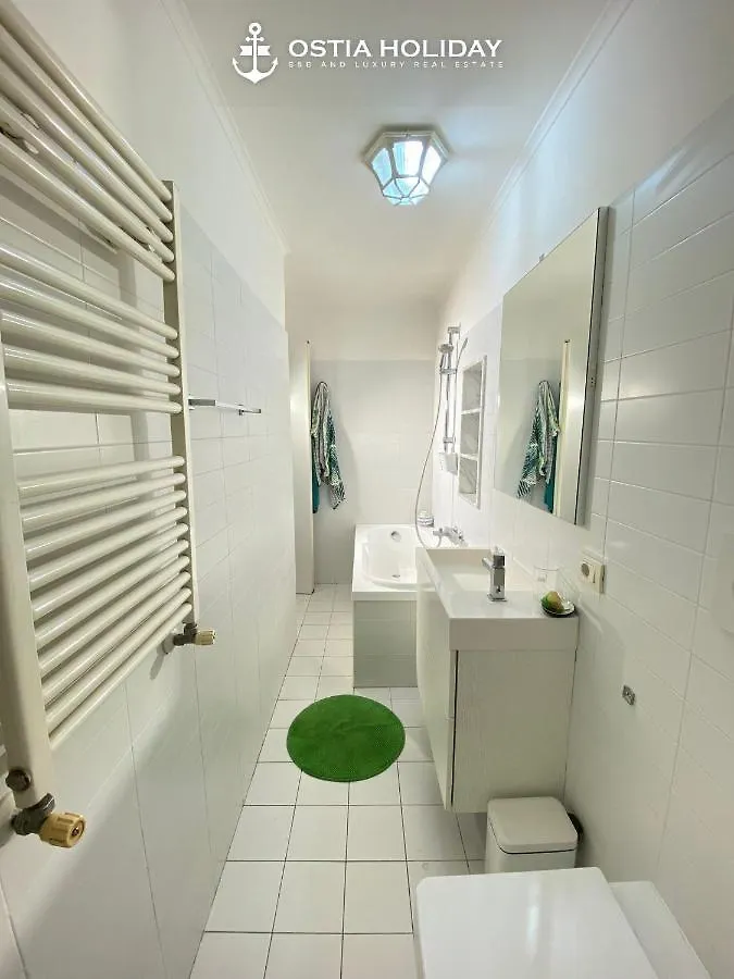 Colibri Apartment Lido di Ostia Italy